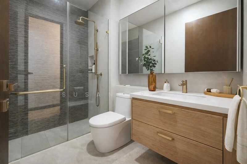 Cashew Crescent Rooftop Pool/ Lift, , 4 Bedrooms, 4,750 sqft, Terraced House For Sale, by Susan Prior, 500045460 - Bathroom - PropertyGuru.com.sg