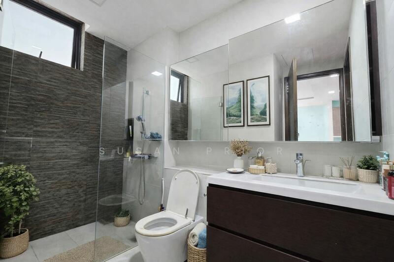 Cashew Crescent Rooftop Pool/ Lift, , 4 Bedrooms, 4,750 sqft, Terraced House For Sale, by Susan Prior, 500045460 - PropertyGuru.com.sg