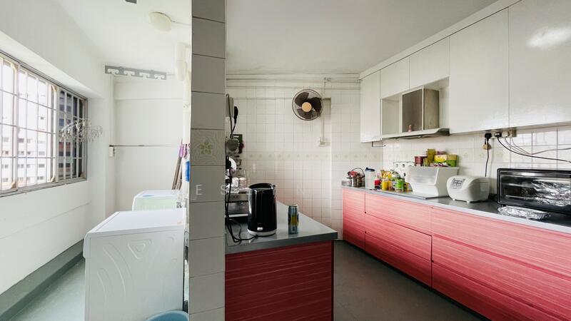 For Sale - 703 Jurong West Street 71