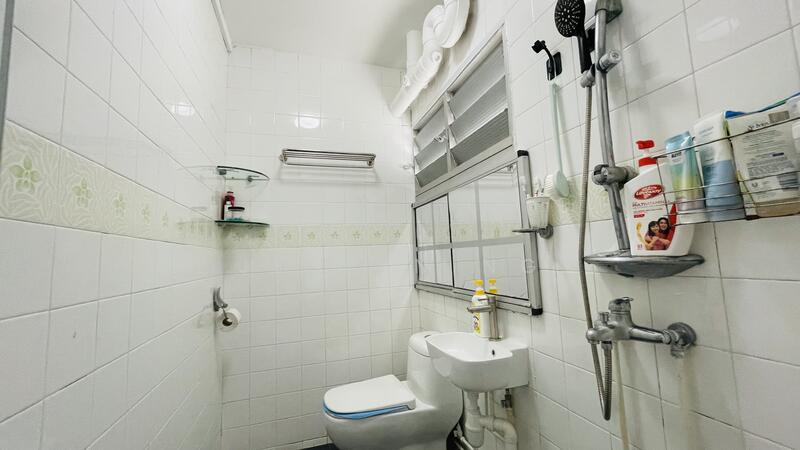 For Sale - 703 Jurong West Street 71