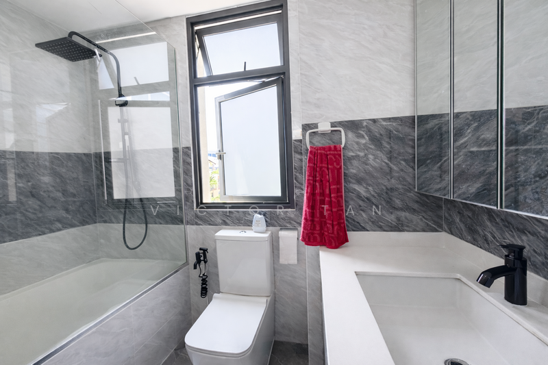 Palm Isles Condominium For Sale at S$ 970,000 | PropertyGuru Singapore