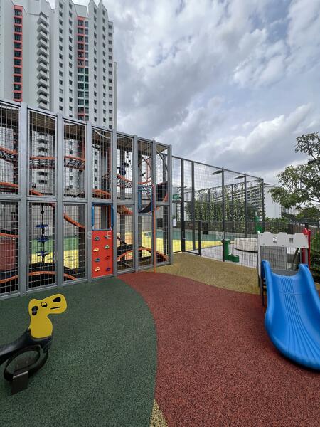 Playground/Pet Park