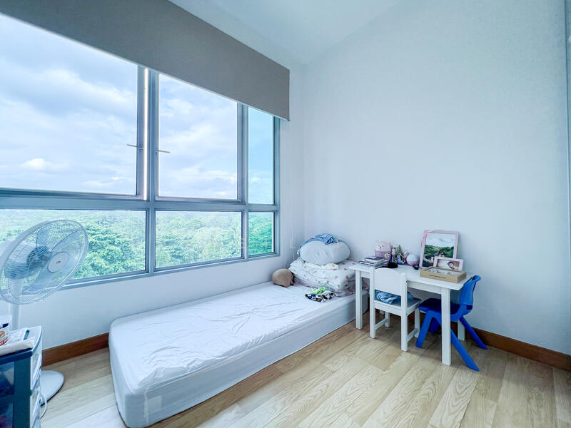 Tree House Condominium For Sale at S$ 2,350,000 | PropertyGuru Singapore - Bedroom