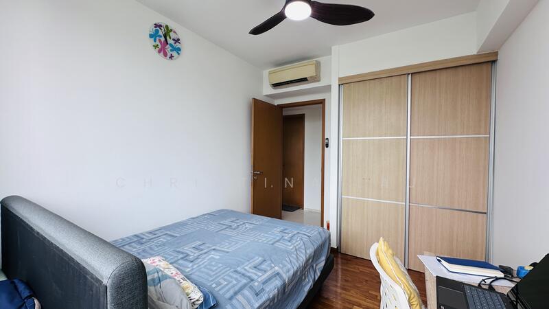 For Sale - The Quartz