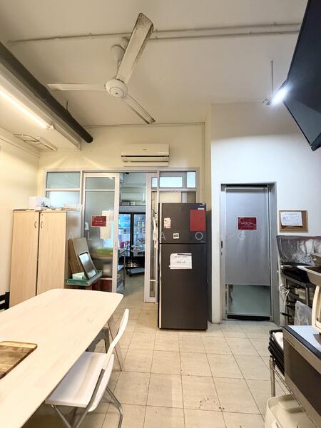 LIREA industrial building, , 4,383 sqft, Factory / Workshop (B2) For Rent, by Alicia Ong, 500045641 - CommercialGuru.com.sg
