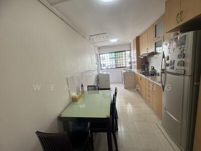 For Sale - 246 Yishun Avenue 9