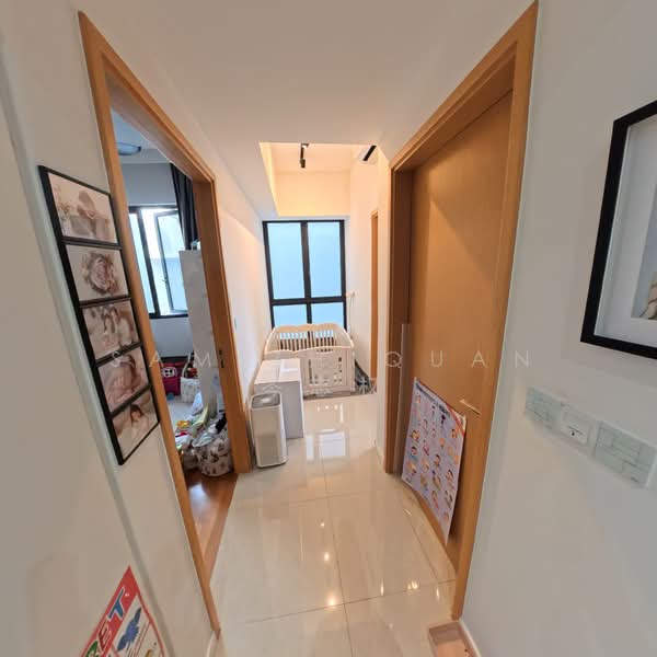 The Jovell Condominium For Sale at S$ 1,000,000 | PropertyGuru Singapore - Entrance
