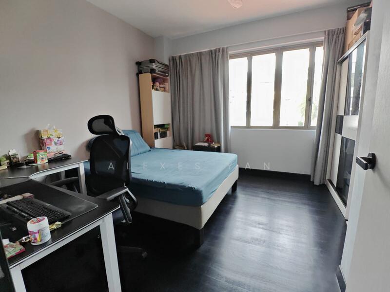 🏆JIA LANDED 🏆 CHEAP North South Facing Corner Terrace, Chuan Link, Chuan Drive, Chuan Terrace, 7 Bedrooms, 3,700 sqft, Corner Terrace For Sale, by Alexes Yan, 500045796 - Bedroom - PropertyGuru.com.sg