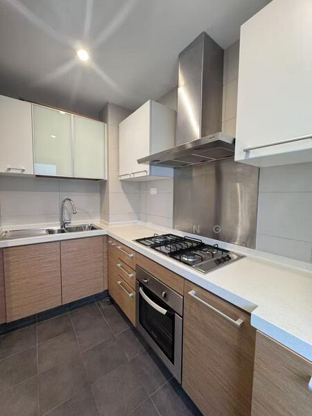 Lornie 18 Cluster House For Sale at S$ 6,600,000 | PropertyGuru Singapore - Kitchen