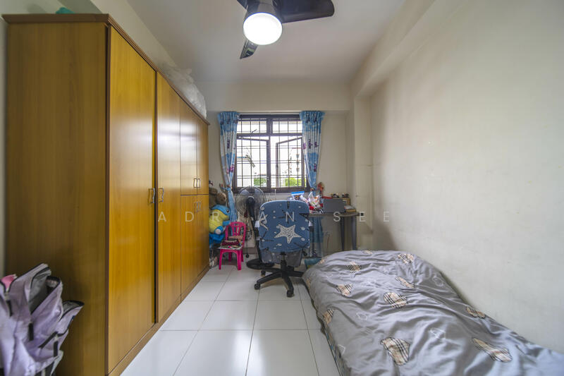 679 Choa Chu Kang Crescent HDB Flat For Sale at S$ 638,000 | PropertyGuru Singapore - Bedroom