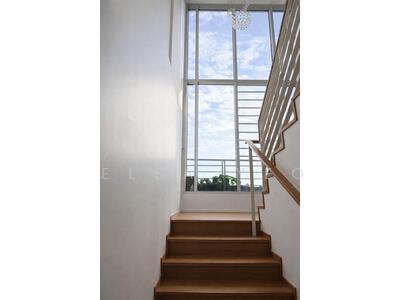 For Sale - Grandeur 8