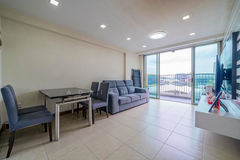 306A Punggol Place HDB Flat For Sale at S$ 800,000 | PropertyGuru Singapore - Living Room