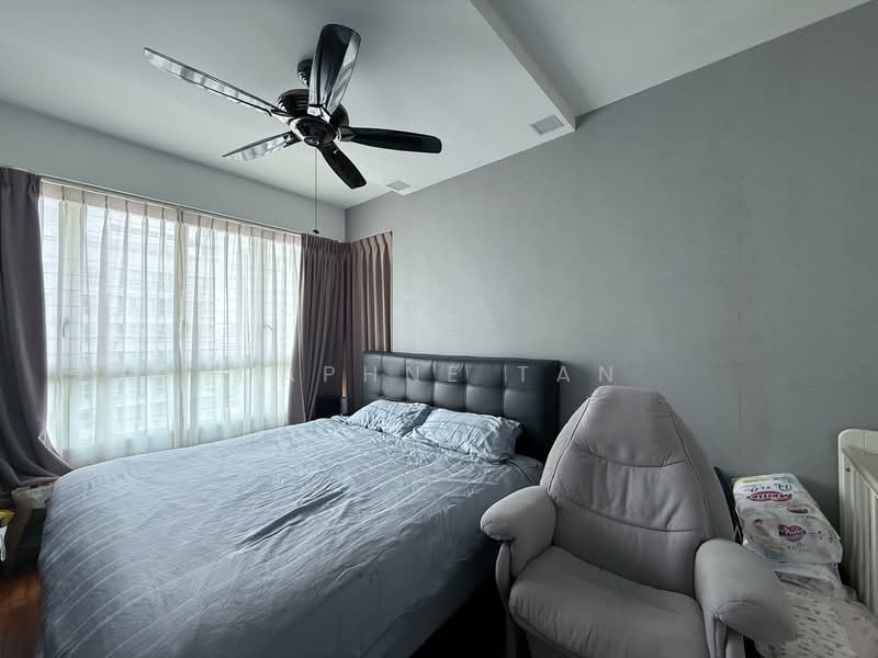 619C Punggol Drive HDB Flat For Sale at S$ 700,000 | PropertyGuru Singapore - Bedroom