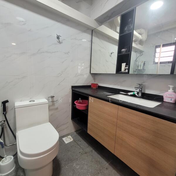 For Sale - 637 Jurong West Street 61