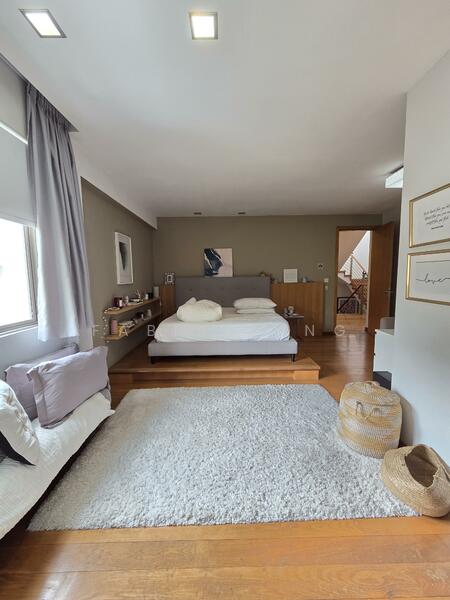 For Sale - Glasgow Road