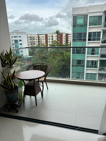 The Gale Condominium For Sale at S$ 1,430,000 | PropertyGuru Singapore - Balcony
