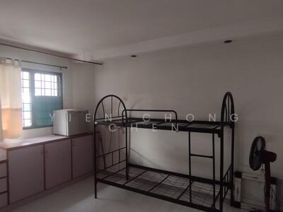 For Rent - 226 Jurong East Street 21