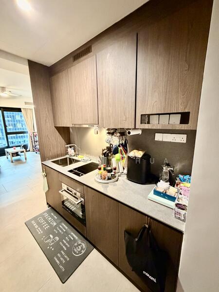 Midtown Modern Condominium For Sale at S$ 1,790,000 | PropertyGuru Singapore