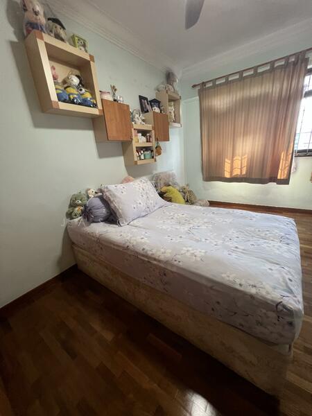 For Sale - 337 Sembawang Crescent