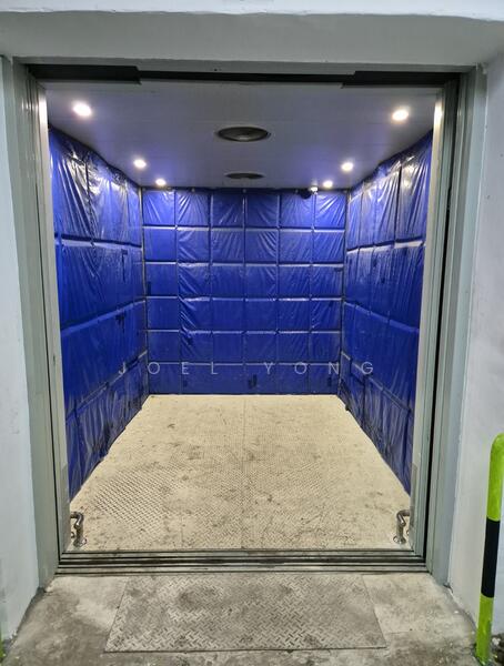 own door window unit @ hougang!, 4m ceiling; pallet wide door; window unit!, 628 sqft, Light Industrial (B1) For Rent, by Joel Yong, 500046039 - CommercialGuru.com.sg