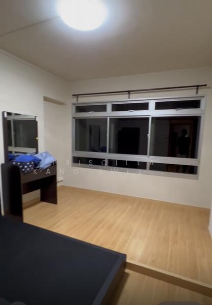 250 Pasir Ris Street 21 HDB Flat For Sale at S$ 888,000 | PropertyGuru Singapore - Bedroom