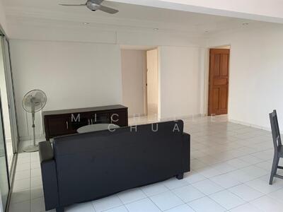 For Rent - 162 Tampines Street 12