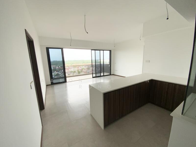 Lentor Modern, Lentor Central, 4 Bedrooms, 1,528 sqft, Condominium For Sale, by Aaron Lee Jun Rong, 500046106 - Living Room - PropertyGuru.com.sg