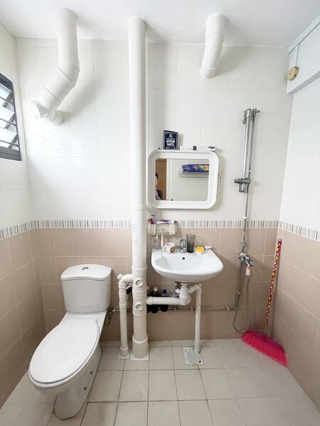 551 Ang Mo Kio Avenue 10 HDB Flat For Sale at S$ 700,000 | PropertyGuru Singapore