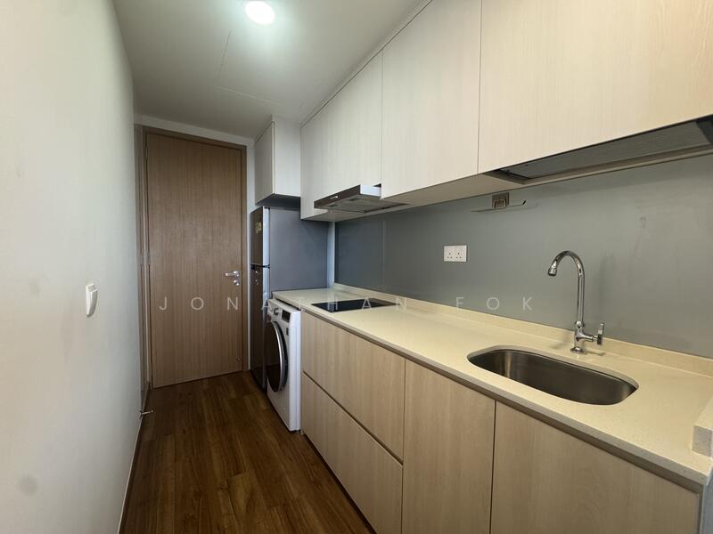 For Rent - Tre Residences