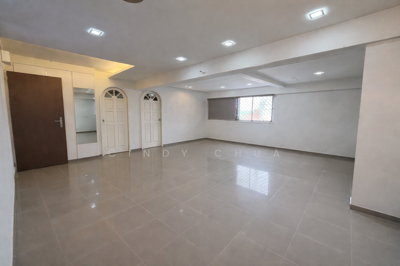 Living & Dining room Angel 2 (Bare)