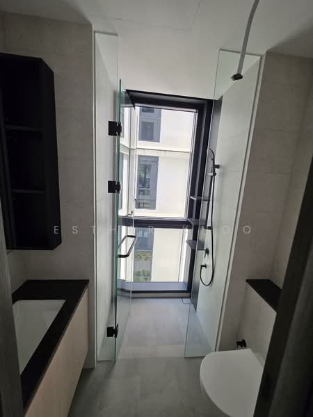 Jervois Mansion, 4 Jervois Close, 3 Bedrooms, 797 sqft, Condominium For Rent, by Esther Khoo, 500046143 - Bathroom - PropertyGuru.com.sg