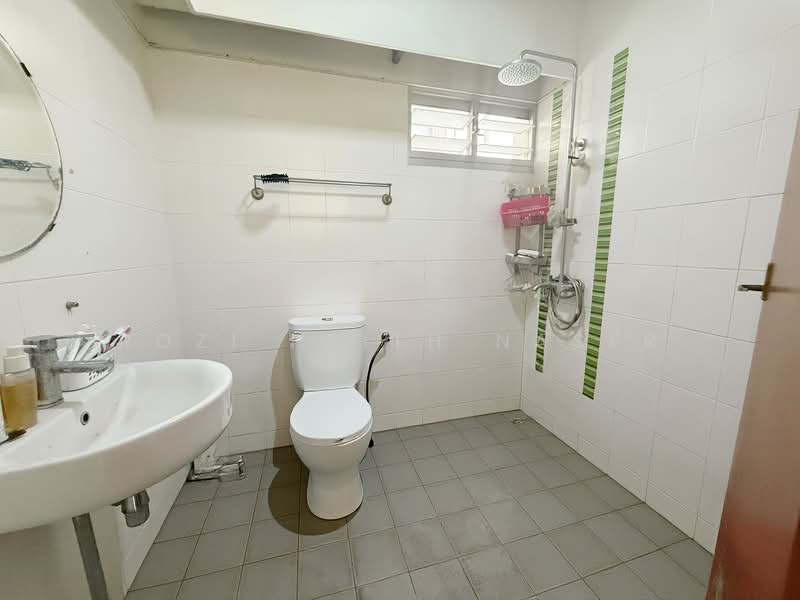 452 Yishun Ring Road HDB Flat For Sale at S$ 470,000 | PropertyGuru Singapore