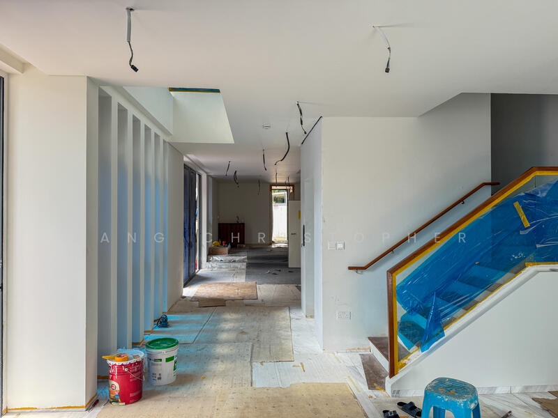 Portchester Ave Semi-Detached House For Sale at S$ 7,300,000 | PropertyGuru Singapore - Living Room