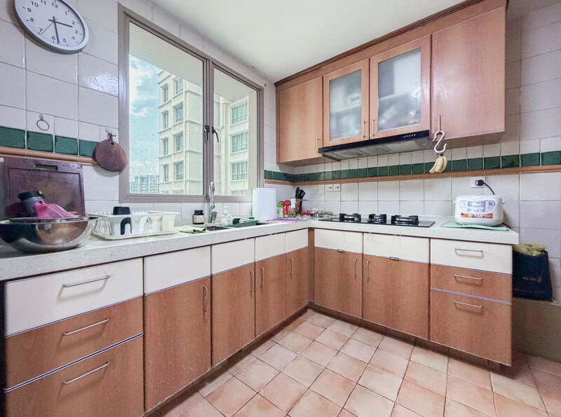 The Rivervale Condominium For Sale at S$ 1,650,000 | PropertyGuru Singapore - Kitchen