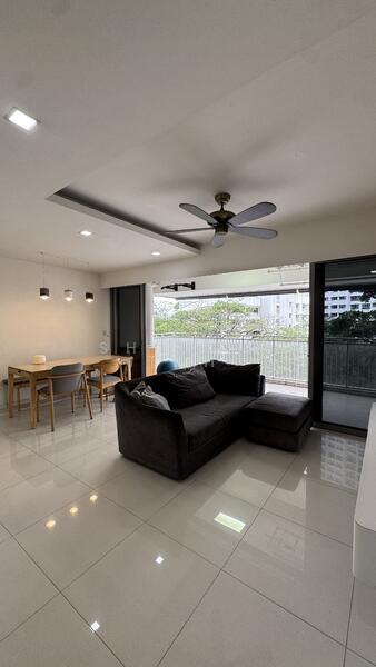 139B Lorong 1A Toa Payoh HDB Flat For Sale at S$ 1,488,000 | PropertyGuru Singapore - Living Room