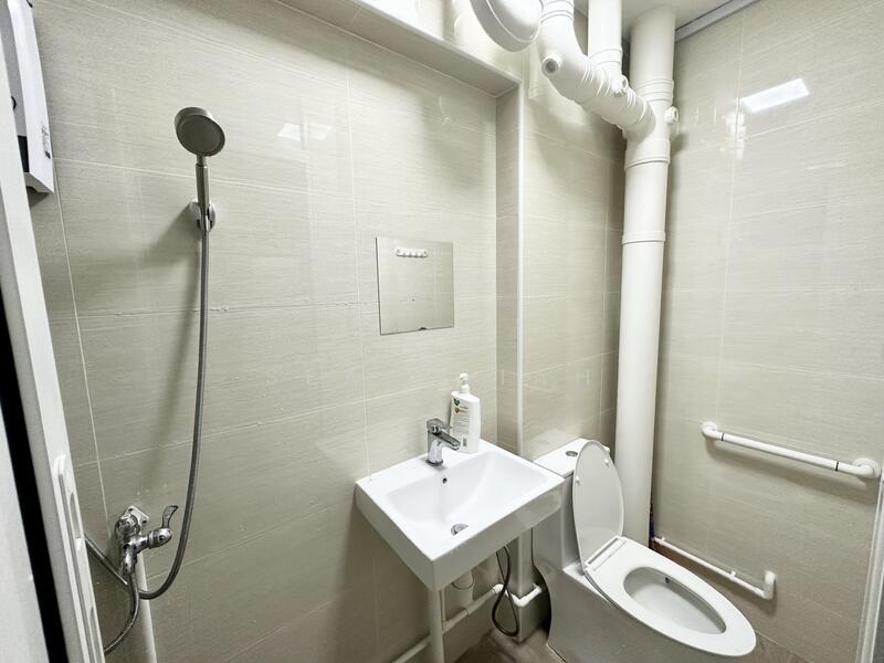 For Sale - 713 Jurong West Street 71