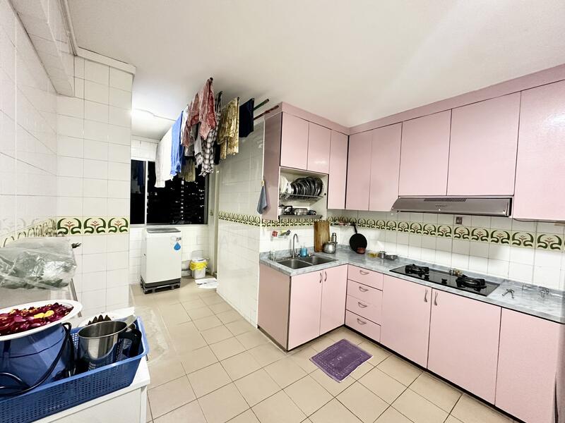 For Sale - 713 Jurong West Street 71