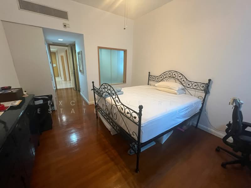 Cairnhill Crest, 2 Cairnhill Circle, 3 Bedrooms, 2,637 sqft, Condominium For Sale, by ARTHUR, 500046409 - Bedroom - PropertyGuru.com.sg