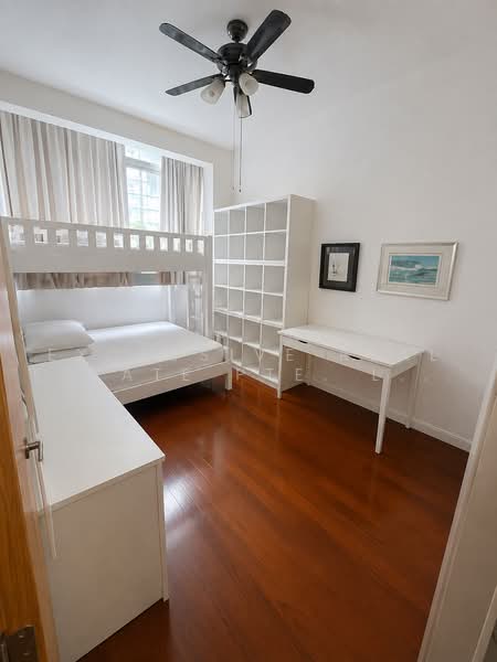 Cairnhill Crest, 2 Cairnhill Circle, Orchard / River Valley, 3 Bedrooms, 2,637 sqft, Condominium For Sale, by ARTHUR, 500046409 - Bedroom - PropertyGuru.com.sg