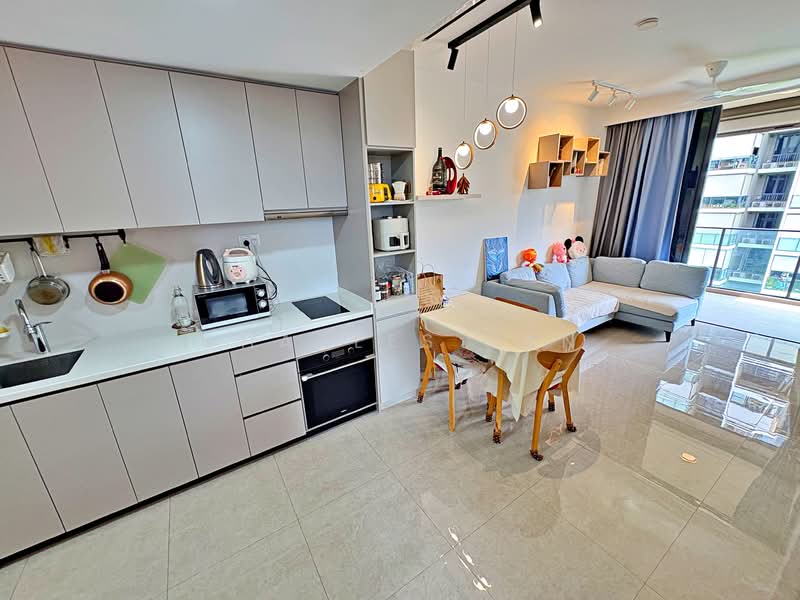 The Tapestry Condominium For Sale at S$ 1,070,000 | PropertyGuru Singapore - Kitchen