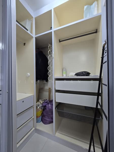 429 Ang Mo Kio Avenue 3, 429 Ang Mo Kio Avenue 3, 3 Bedrooms, 990 sqft, HDB Flat For Sale, by Vivian Tan B L, 500046446 - Interior - PropertyGuru.com.sg