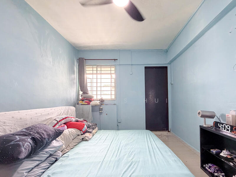 For Sale - 208 Yishun Street 21