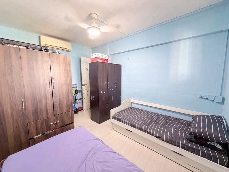 For Sale - 208 Yishun Street 21