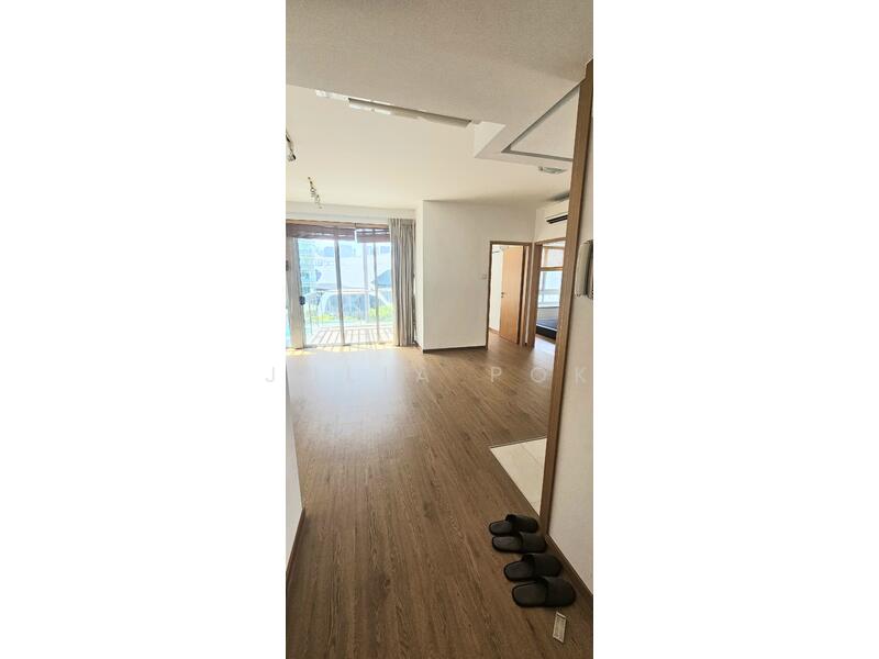 8 @ Mount Sophia, 8 Mount Sophia, 2 Bedrooms, 861 sqft, Condominium For Rent, by Julia Pok, 500046506 - Living Room - PropertyGuru.com.sg