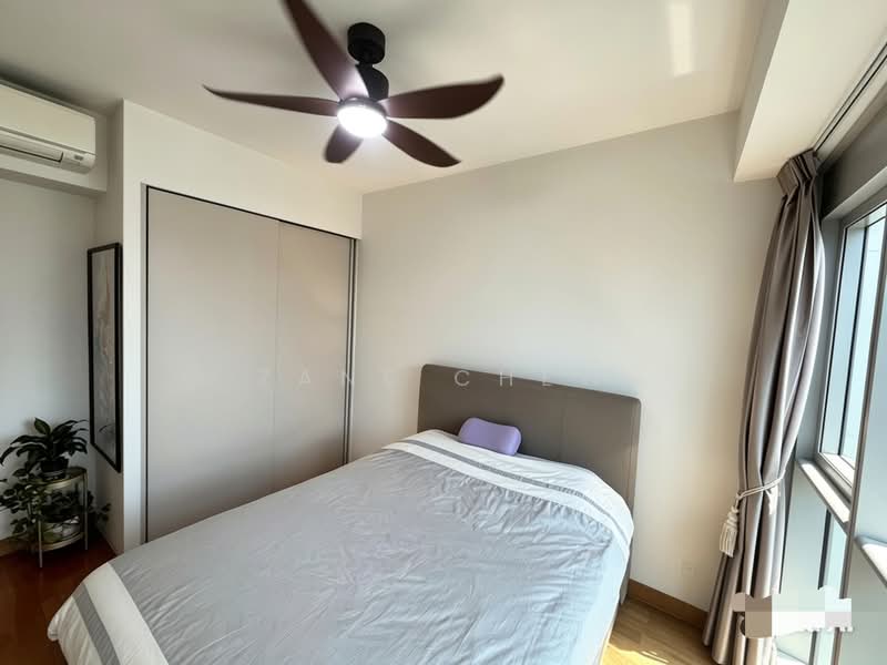 Eight Riversuites, 2 Whampoa East, 2 Bedrooms, 807 sqft, Condominium For Sale, by Zane Chew, 500046548 - Bedroom - PropertyGuru.com.sg