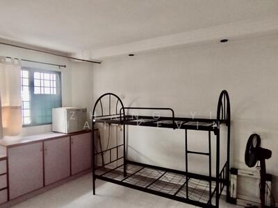 For Rent - 226 Jurong East Street 21