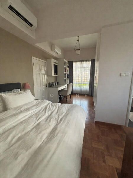 Cavendish Park Condominium For Sale at S$ 2,200,000 | PropertyGuru Singapore - Bedroom