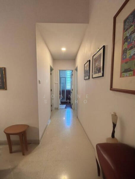 Cavendish Park Condominium For Sale at S$ 2,200,000 | PropertyGuru Singapore - Corridor