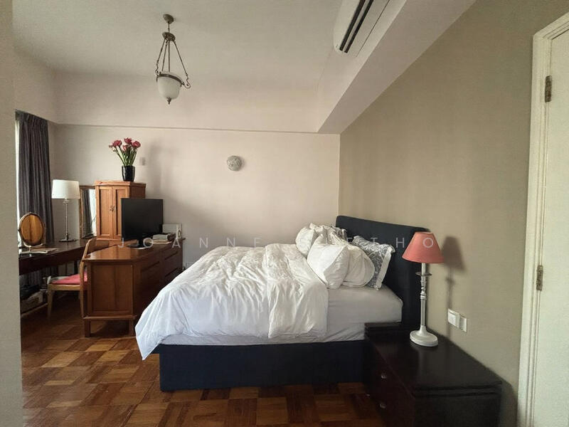 Cavendish Park Condominium For Sale at S$ 2,200,000 | PropertyGuru Singapore - Bedroom