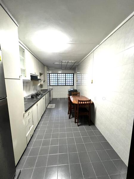 346 Ubi Avenue 1 HDB Flat For Sale at S$ 640,000 | PropertyGuru Singapore - Kitchen
